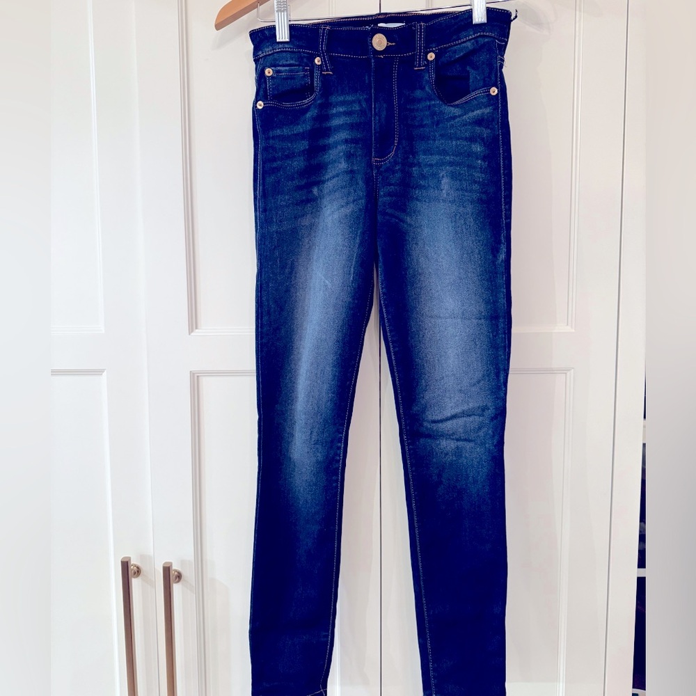 STS Blue Women's Blue Jeans. Stretch. Size 26